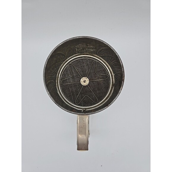 Androck Hand-i-Sift 3 Screen Flour Sifter Flowers Daisy Wood Handle Vtg - Works - Picture 5 of 12